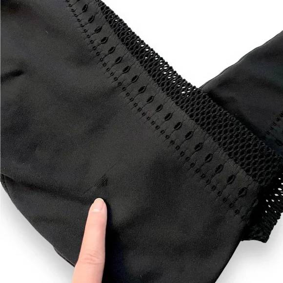 Alo Yoga Seamless High-Waist 7/8 Open Air Leggings - Picture 7 of 7